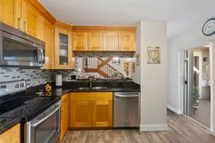 11004 Neptune Dr, Cooper City, FL 33026 - Photo 12