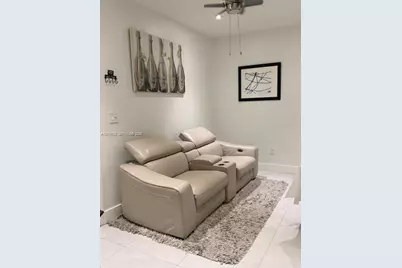 1043 NW 2nd St #3, Miami, FL 33128 - Photo 8
