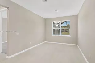 9107 Rally Spring Loop, Other City - In The State Of Florida, FL 33545 - Photo 32