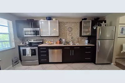 3000 NW 48th Ter #320, Lauderdale Lakes, FL 33313 - Photo 6