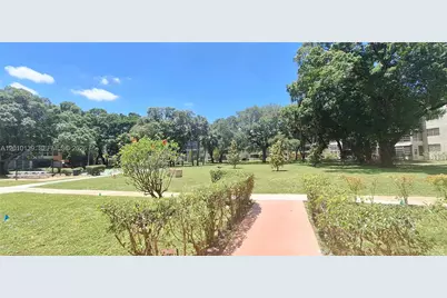 3000 NW 48th Ter #320, Lauderdale Lakes, FL 33313 - Photo 30