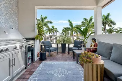 8368 Central Park Blvd, Doral, FL 33166 - Photo 24