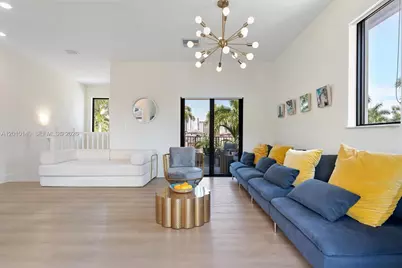 8368 Central Park Blvd, Doral, FL 33166 - Photo 20
