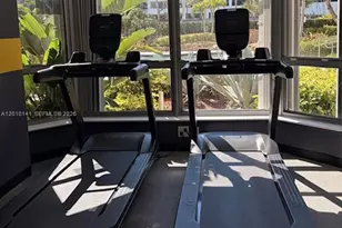 3500 Mystic Pointe Dr, Aventura, FL 33180 - Photo 26