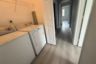 2458 SE 15th Pl, Homestead, FL 33035 - Photo 6