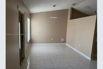 18109 SW 142nd Ct, Miami, FL 33177 - Photo 4