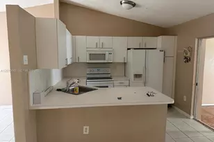18109 SW 142nd Ct, Miami, FL 33177 - Photo 6