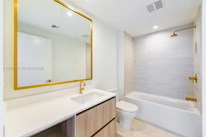 77 SE 5 Street #2604, Miami, FL 33131 - Photo 12