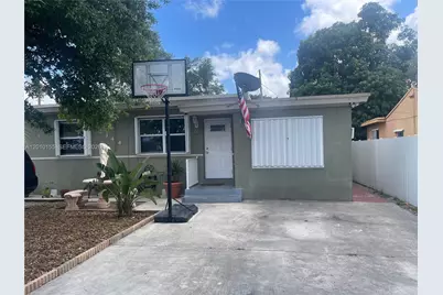2144 NW 85th St, Miami, FL 33147 - Photo 4