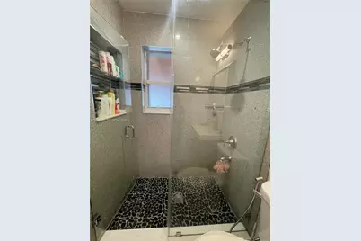 2144 NW 85th St, Miami, FL 33147 - Photo 20