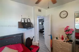 2144 NW 85th St, Miami, FL 33147 - Photo 18