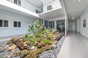 2539 S Bayshore Dr, Miami, FL 33133 - Photo 12
