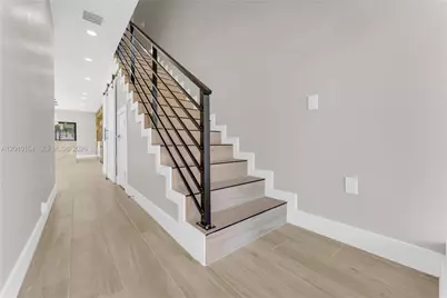 1816 NW 49th St, Miami, FL 33142 - Photo 12