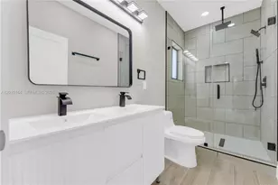 1816 NW 49th St, Miami, FL 33142 - Photo 30