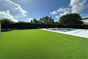 9275 SW 67th St, Miami, FL 33173 - Photo 28