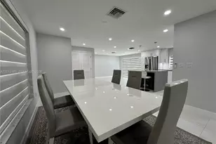 9275 SW 67th St, Miami, FL 33173 - Photo 8