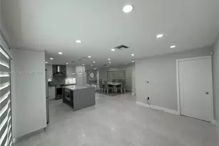 9275 SW 67th St, Miami, FL 33173 - Photo 10