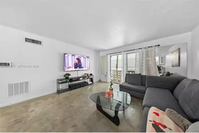 1698 Jefferson Ave #9, Miami Beach, FL 33139 - Photo 8