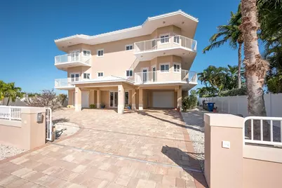 112 N Bounty Ln, Key Largo, FL 33037 - Photo 2