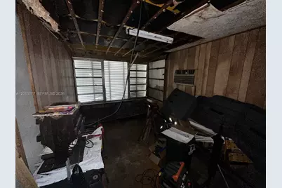 55 NE 171st Ter, North Miami Beach, FL 33162 - Photo 2