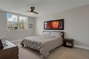 300 Bayview Dr, Sunny Isles Beach, FL 33160 - Photo 24