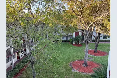 150 SW 134th Way #304R, Pembroke Pines, FL 33027 - Photo 2
