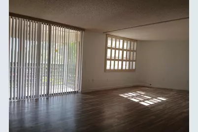 1300 Saint Charles Pl #222, Pembroke Pines, FL 33026 - Photo 2