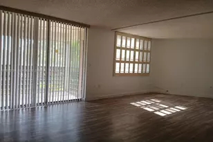 1300 St Charles Pl, Pembroke Pines, FL 33026 - Photo 2