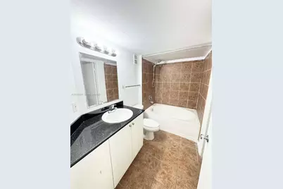 4767 Via Palm Lks #204, West Palm Beach, FL 33417 - Photo 14