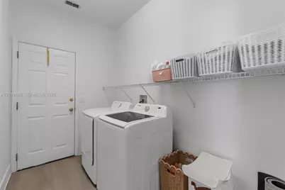 447 Higher Comb Dr, Davenport, FL 33897 - Photo 32