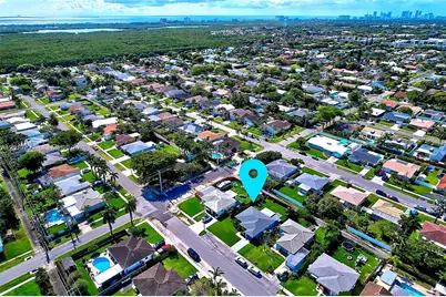 234 SE 3rd Ter, Dania Beach, FL 33004 - Photo 2