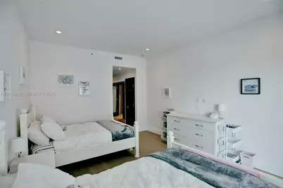 10101 Collins Ave #4E, Bal Harbour, FL 33154 - Photo 38