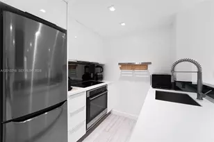 1460 Ocean Dr, Miami Beach, FL 33139 - Photo 4