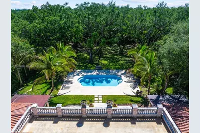 6905 SW 75th Ave, Miami, FL 33143 - Photo 2