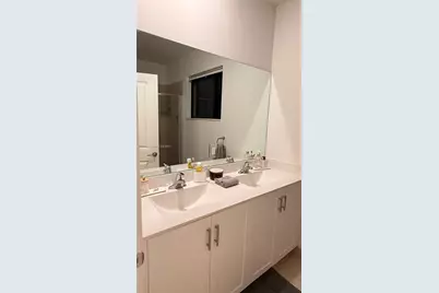 20761 NE 2nd Ct, Miami, FL 33179 - Photo 32