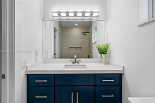 7800 SW 57th Ct, South Miami, FL 33143 - Photo 20