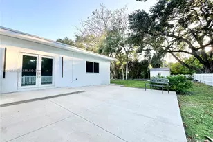 7800 SW 57th Ct, South Miami, FL 33143 - Photo 20