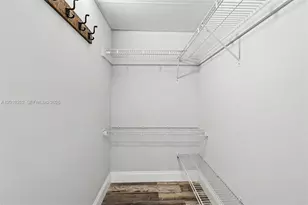 500 Bayview Dr, Sunny Isles Beach, FL 33160 - Photo 26