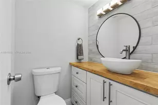 500 Bayview Dr, Sunny Isles Beach, FL 33160 - Photo 10