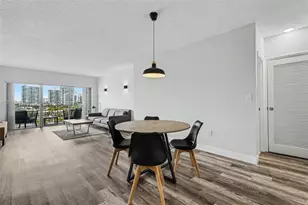 500 Bayview Dr, Sunny Isles Beach, FL 33160 - Photo 6