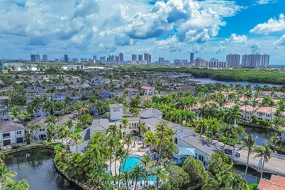 20990 NE 30th Pl, Aventura, FL 33180 - Photo 50