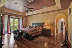 17951 NW 91st Ct, Hialeah, FL 33018 - Photo 16