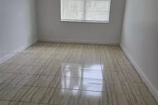 496 NW 165th St Rd, Miami, FL 33169 - Photo 12