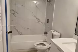 496 NW 165th St Rd, Miami, FL 33169 - Photo 14