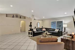 13621 SW 18th St, Miramar, FL 33027 - Photo 8