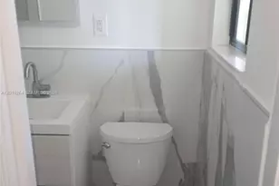 3300 SE 6th St, Pompano Beach, FL 33062 - Photo 6
