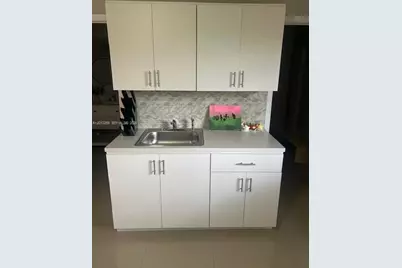 9540 SW 68th St, Miami, FL 33173 - Photo 30