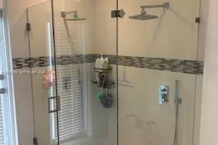 9540 SW 68th St, Miami, FL 33173 - Photo 22