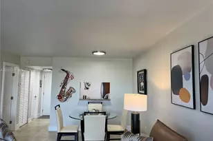10525 SW 112th Ave, Miami, FL 33176 - Photo 16