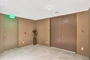 18975 Collins Ave, Sunny Isles Beach, FL 33160 - Photo 62
